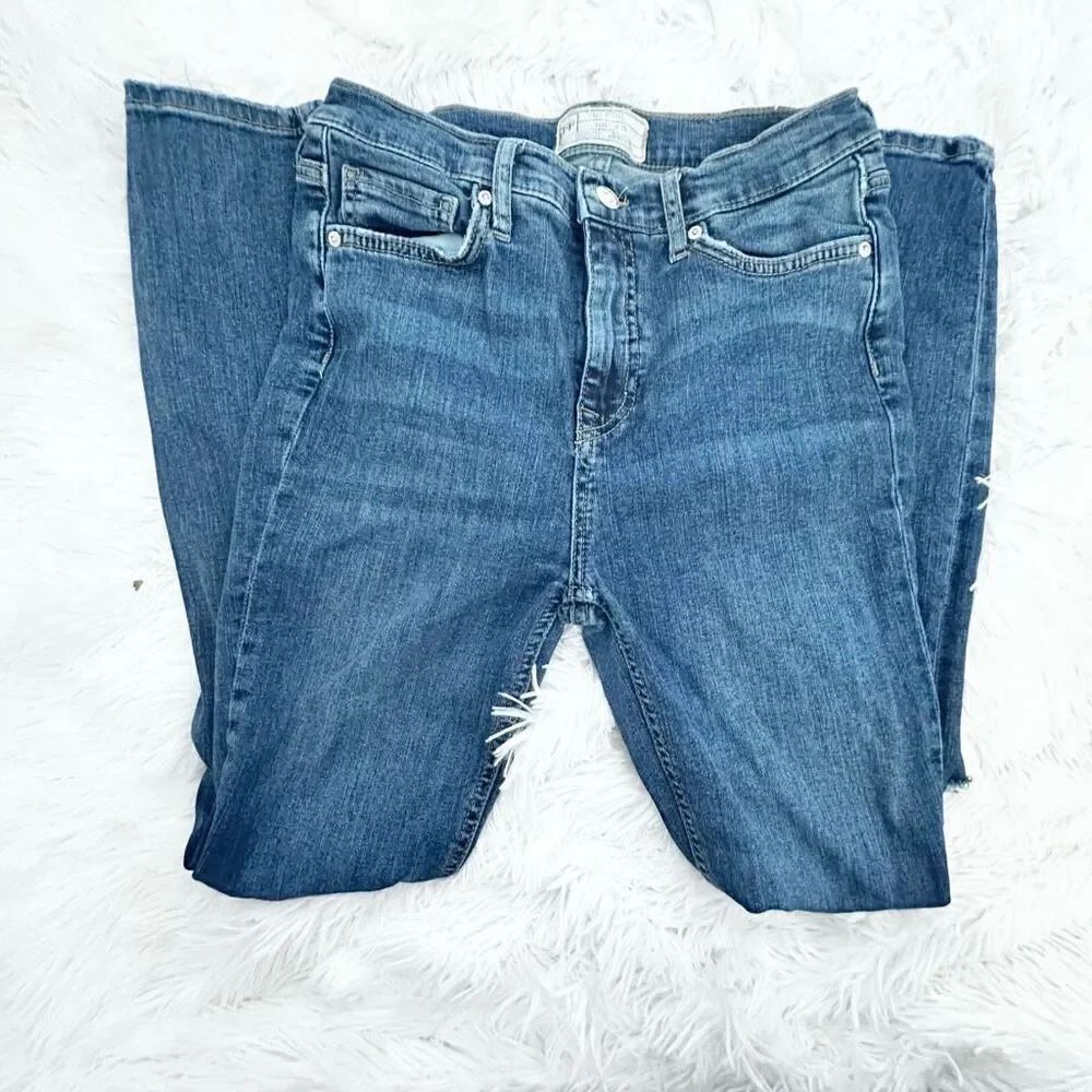 FREE PEOPLE | Denim Skinny Jeans Stretch Distressed Torn Knees | Size 29 / 8 - Picture 3 of 6